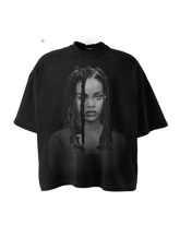 'RIRI II' GRAPHIC TEE