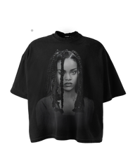 'RIRI II' GRAPHIC TEE